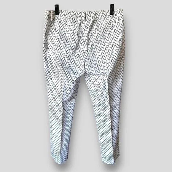 Brooks Brothers Red Fleece Pants. - Picture 2 of 5